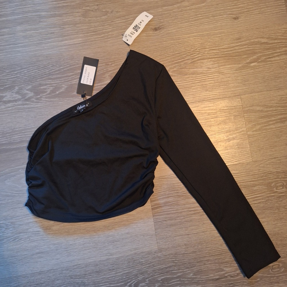 Athina Black One Shoulder Long Sleeve Ruched Crop Top Size Medium